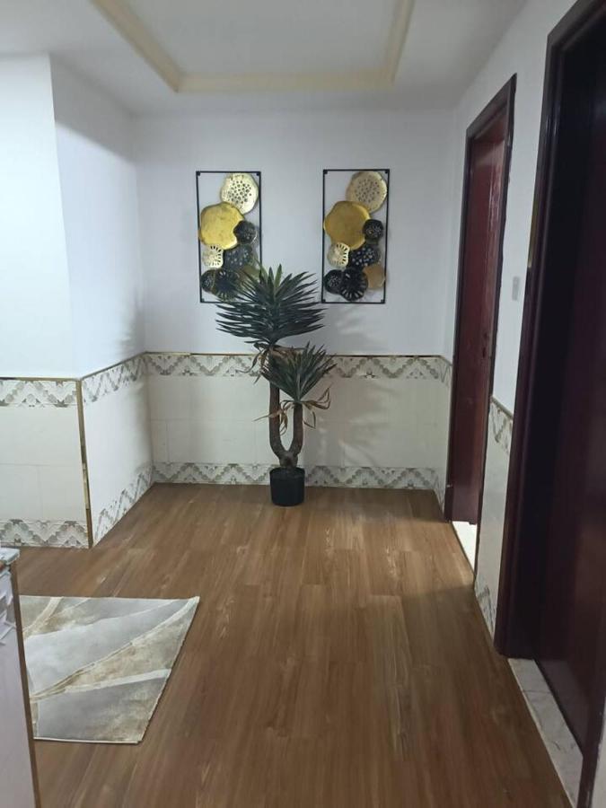 شقة كبيرة وفخمة Large And Luxury Two Bedroom Ajman Exterior foto