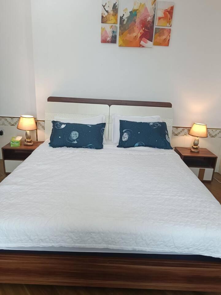 شقة كبيرة وفخمة Large And Luxury Two Bedroom Ajman Exterior foto